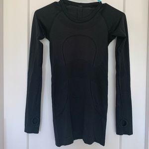 Lululemon swiftly tech long sleeve crew